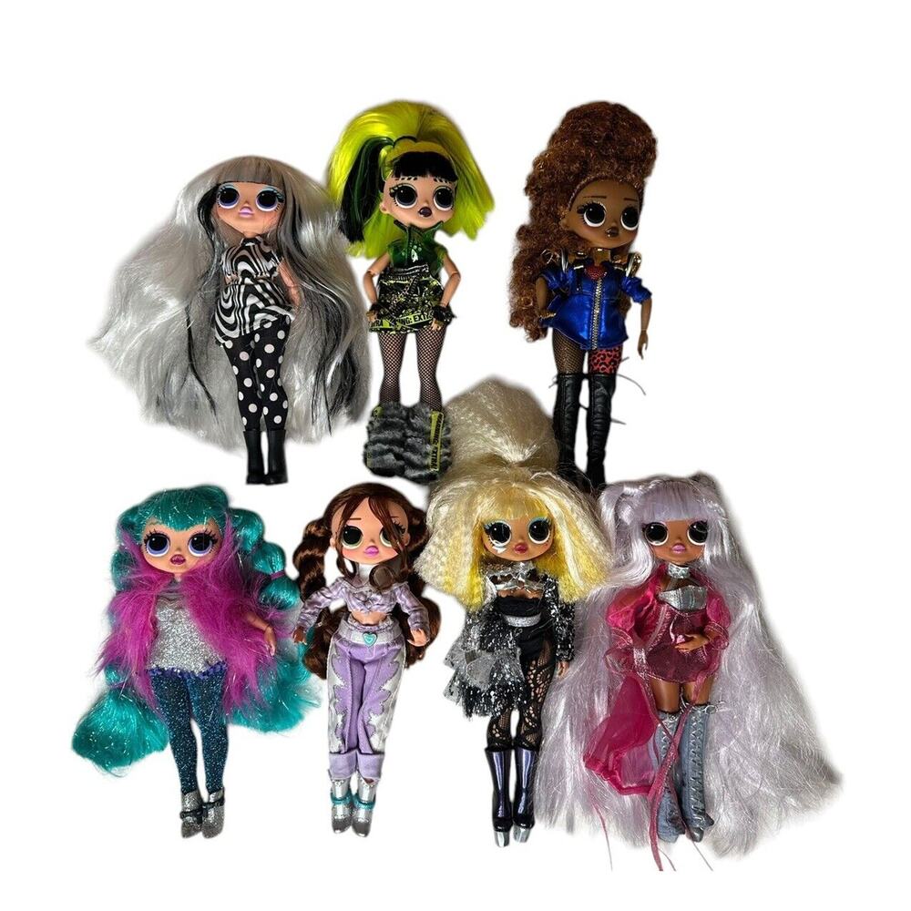 LOL Surprise OMG 2019 Lot Of 7 Dolls Remix Rock Metal Chick w/ Outfits Clothes